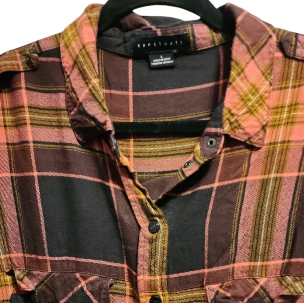 Sanctuary Plaid Boyfriend Shirt Button Up Top Size Large Pink Warm Multi-colored - Picture 5 of 5